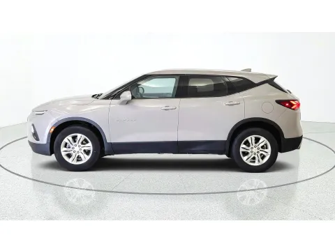 More photos of 2021 Chevrolet Blazer LT at Tom Gill Chevrolet, KY