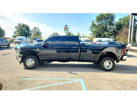 More photos of 2026 Ram 3500 Tradesman at Tom Gill Chevrolet, KY