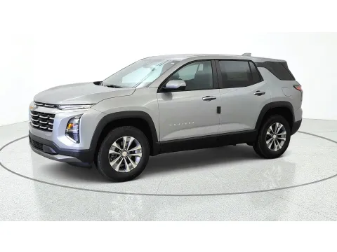 More photos of 2027 Chevrolet Equinox AWD LT at Tom Gill Chevrolet, KY