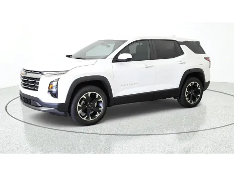 More photos of 2027 Chevrolet Equinox FWD LT at Tom Gill Chevrolet, KY