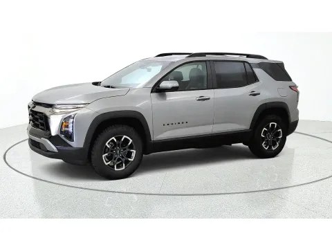 More photos of 2027 Chevrolet Equinox FWD ACTIV at Tom Gill Chevrolet, KY