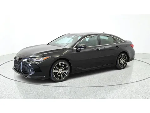 More photos of 2019 Toyota Avalon Touring at Tom Gill Chevrolet, KY