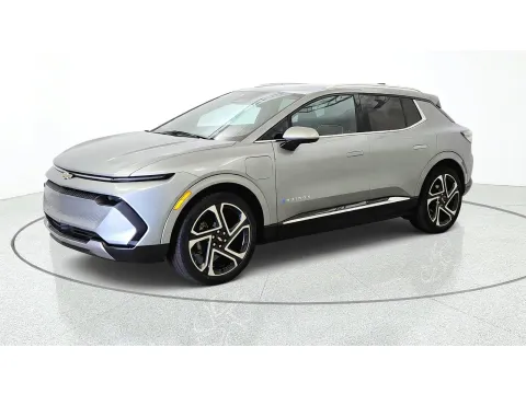 More photos of 2024 Chevrolet Equinox EV LT at Tom Gill Chevrolet, KY