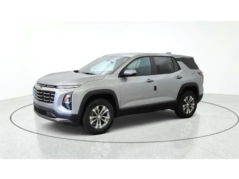 More photos of 2027 Chevrolet Equinox AWD ACTIV at Tom Gill Chevrolet, KY