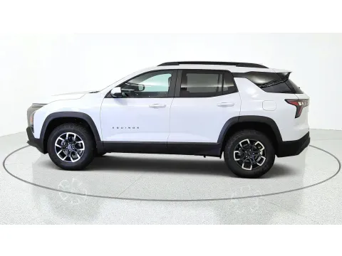 More photos of 2027 Chevrolet Equinox FWD ACTIV at Tom Gill Chevrolet, KY