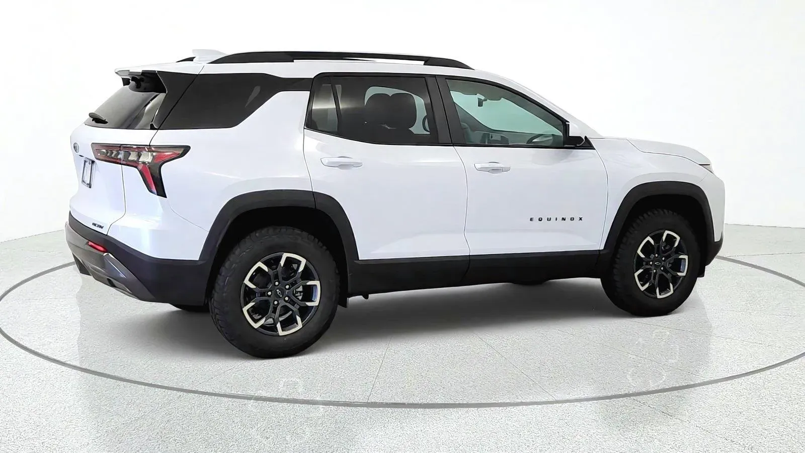 2027 Chevrolet Equinox ACTIV - Photo 9