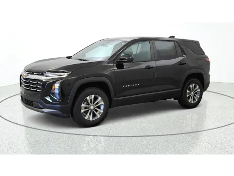 More photos of 2027 Chevrolet Equinox AWD LT at Tom Gill Chevrolet, KY