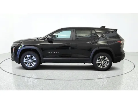 More photos of 2027 Chevrolet Equinox AWD LT at Tom Gill Chevrolet, KY