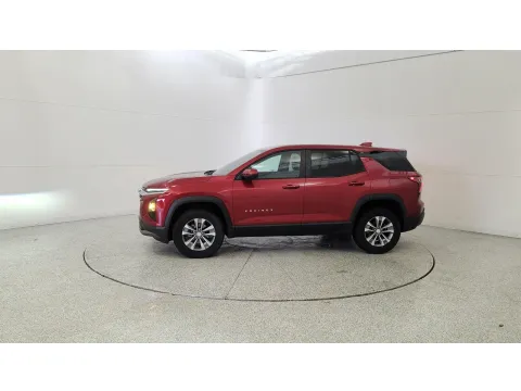 More photos of 2026 Chevrolet Equinox FWD LT at Tom Gill Chevrolet, KY