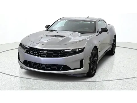 Another view of 2020 Chevrolet Camaro LT1 for sale in Florence, KY at Tom Gill Chevrolet
