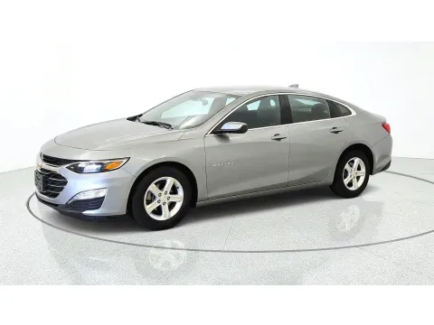 More photos of 2024 Chevrolet Malibu LT at Tom Gill Chevrolet, KY