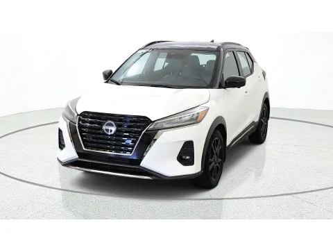 Another view of 2024 Nissan Kicks SR for sale in Florence, KY at Tom Gill Chevrolet