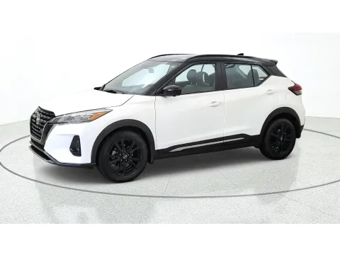 More photos of 2024 Nissan Kicks SR at Tom Gill Chevrolet, KY