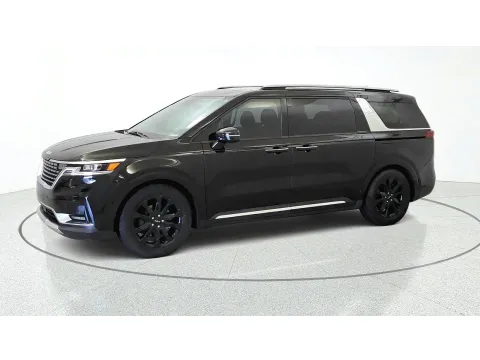 More photos of 2022 Kia Carnival SX Prestige at Tom Gill Chevrolet, KY