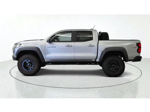 More photos of 2024 Chevrolet Colorado 4WD ZR2 at Tom Gill Chevrolet, KY
