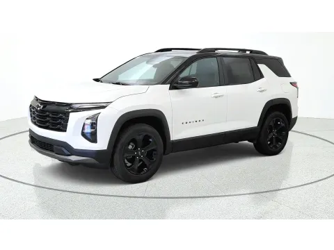 More photos of 2027 Chevrolet Equinox FWD LT at Tom Gill Chevrolet, KY