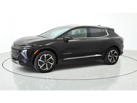 More photos of 2024 Chevrolet Equinox EV LT at Tom Gill Chevrolet, KY
