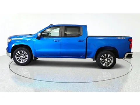 More photos of 2023 Chevrolet Silverado 1500 LT at Tom Gill Chevrolet, KY