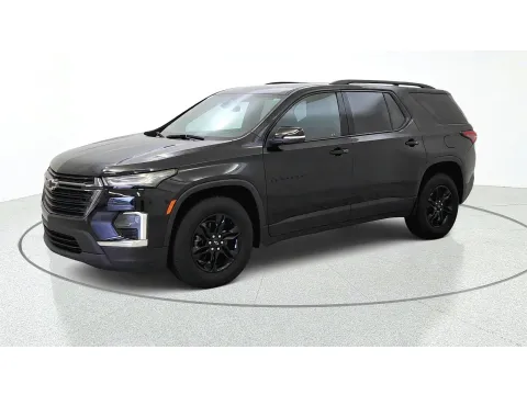 More photos of 2023 Chevrolet Traverse LT Cloth at Tom Gill Chevrolet, KY