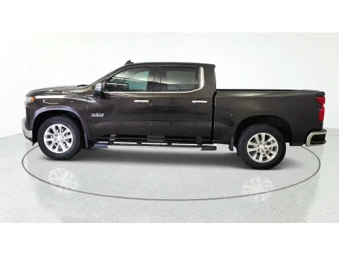 More photos of 2019 Chevrolet Silverado 1500 LTZ at Tom Gill Chevrolet, KY