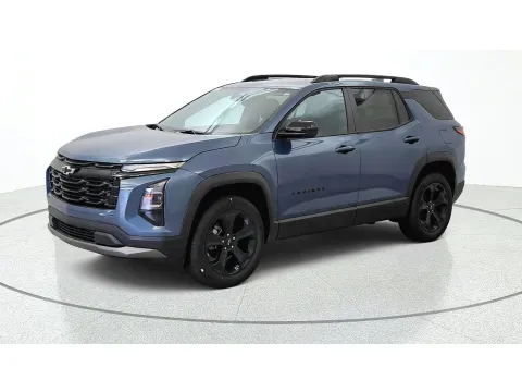 More photos of 2027 Chevrolet Equinox FWD LT at Tom Gill Chevrolet, KY
