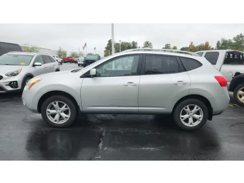 More photos of 2008 Nissan Rogue SL at Tom Gill Chevrolet, KY
