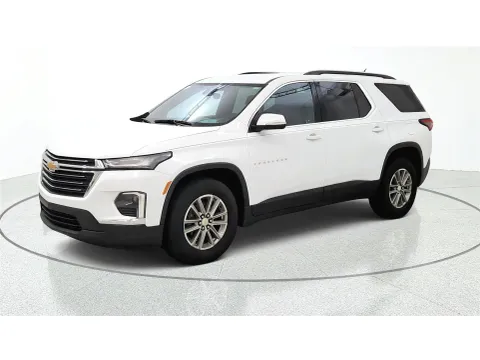 More photos of 2023 Chevrolet Traverse LT Cloth at Tom Gill Chevrolet, KY