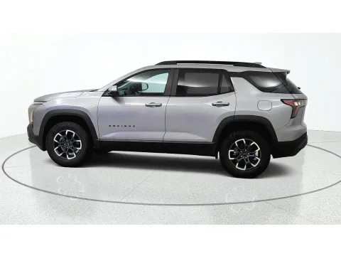 More photos of 2027 Chevrolet Equinox AWD ACTIV at Tom Gill Chevrolet, KY