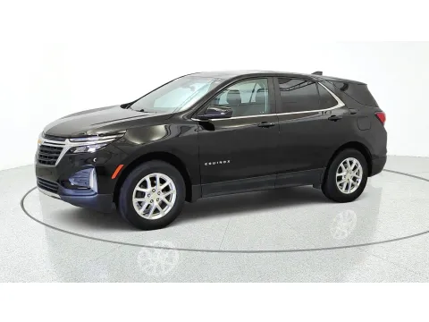 More photos of 2022 Chevrolet Equinox LT at Tom Gill Chevrolet, KY