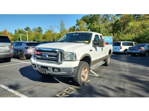 More photos of 2006 Ford Super Duty F-250 Lariat at Tom Gill Chevrolet, KY