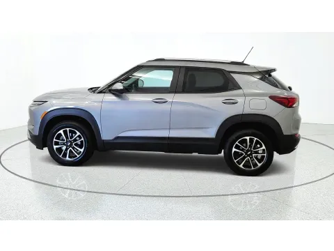 More photos of 2024 Chevrolet Trailblazer LT at Tom Gill Chevrolet, KY