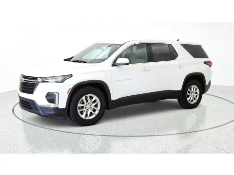 More photos of 2023 Chevrolet Traverse LS at Tom Gill Chevrolet, KY