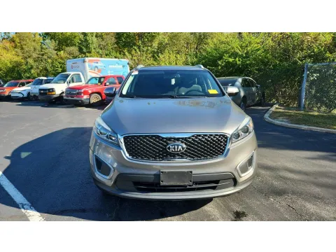 Another view of 2016 Kia Sorento LX for sale in Florence, KY at Tom Gill Chevrolet