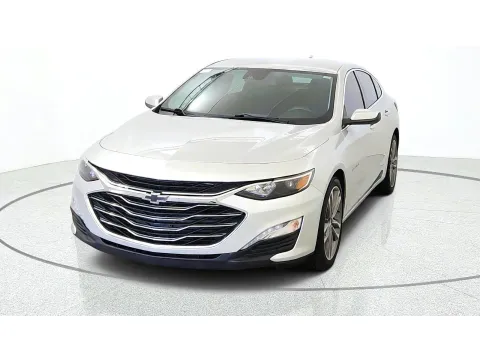 Another view of 2022 Chevrolet Malibu LT for sale in Florence, KY at Tom Gill Chevrolet