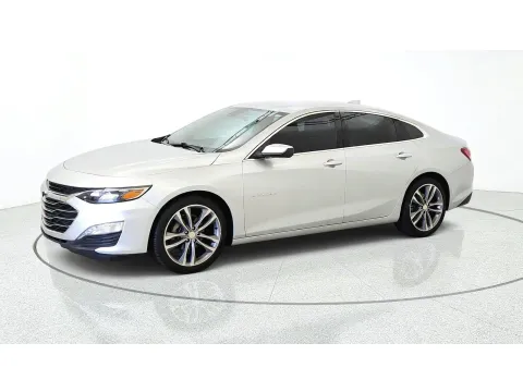 More photos of 2022 Chevrolet Malibu LT at Tom Gill Chevrolet, KY