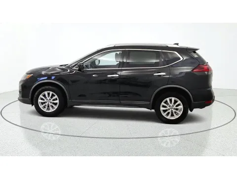 More photos of 2020 Nissan Rogue SV at Tom Gill Chevrolet, KY