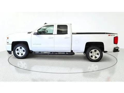 More photos of 2019 Chevrolet Silverado 1500 LD LT at Tom Gill Chevrolet, KY