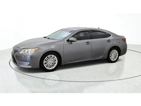 More photos of 2013 Lexus ES 350 4dr Sdn at Tom Gill Chevrolet, KY