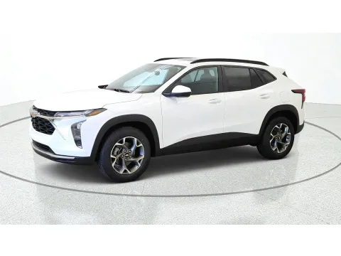More photos of 2026 Chevrolet Trax LT at Tom Gill Chevrolet, KY