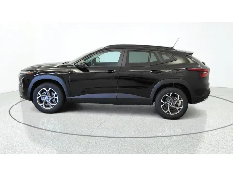More photos of 2026 Chevrolet Trax LT at Tom Gill Chevrolet, KY