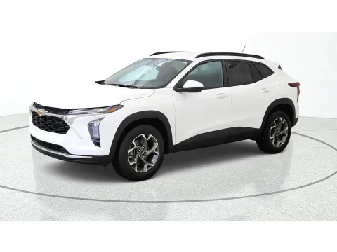 More photos of 2026 Chevrolet Trax LT at Tom Gill Chevrolet, KY