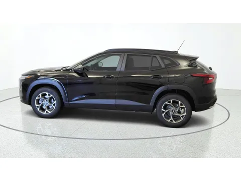 More photos of 2026 Chevrolet Trax LT at Tom Gill Chevrolet, KY