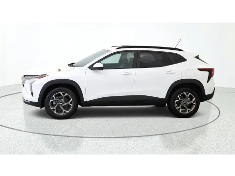 More photos of 2026 Chevrolet Trax LT at Tom Gill Chevrolet, KY