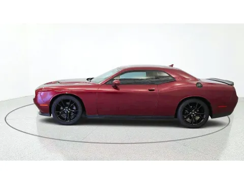 More photos of 2017 Dodge Challenger SXT Plus at Tom Gill Chevrolet, KY