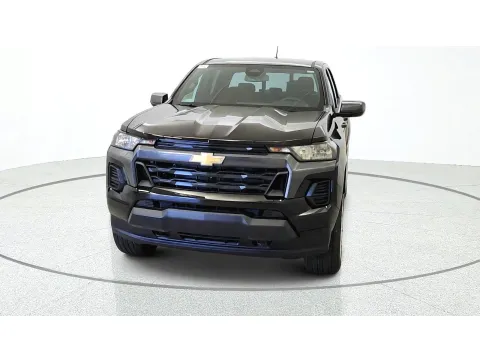 Another view of 2026 Chevrolet Colorado 4WD LT for sale in Florence, KY at Tom Gill Chevrolet