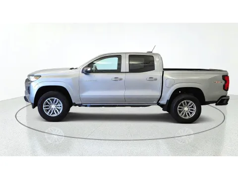 More photos of 2026 Chevrolet Colorado 4WD LT at Tom Gill Chevrolet, KY