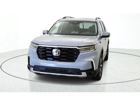 Another view of 2023 Honda Pilot Elite for sale in Florence, KY at Tom Gill Chevrolet