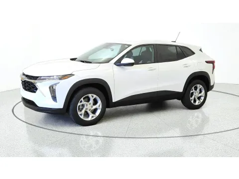 More photos of 2026 Chevrolet Trax LS at Tom Gill Chevrolet, KY