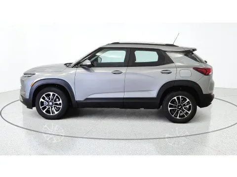 More photos of 2026 Chevrolet Trailblazer LT at Tom Gill Chevrolet, KY