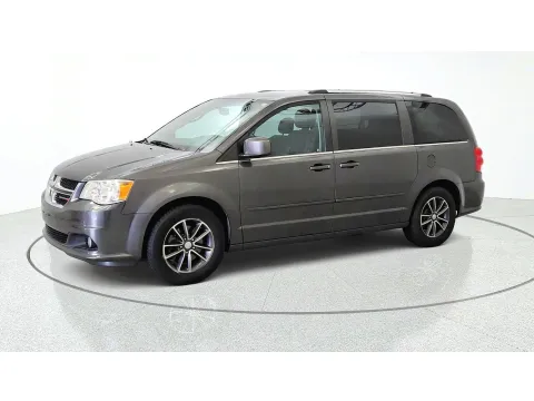 More photos of 2017 Dodge Grand Caravan SXT at Tom Gill Chevrolet, KY